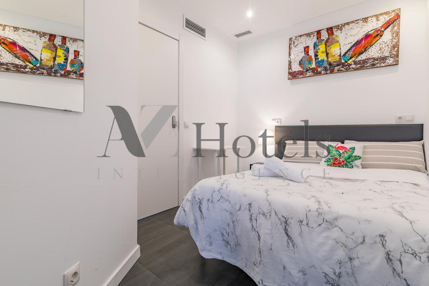 Ayz Ulises - Auto Check-In Property Madrid Esterno foto