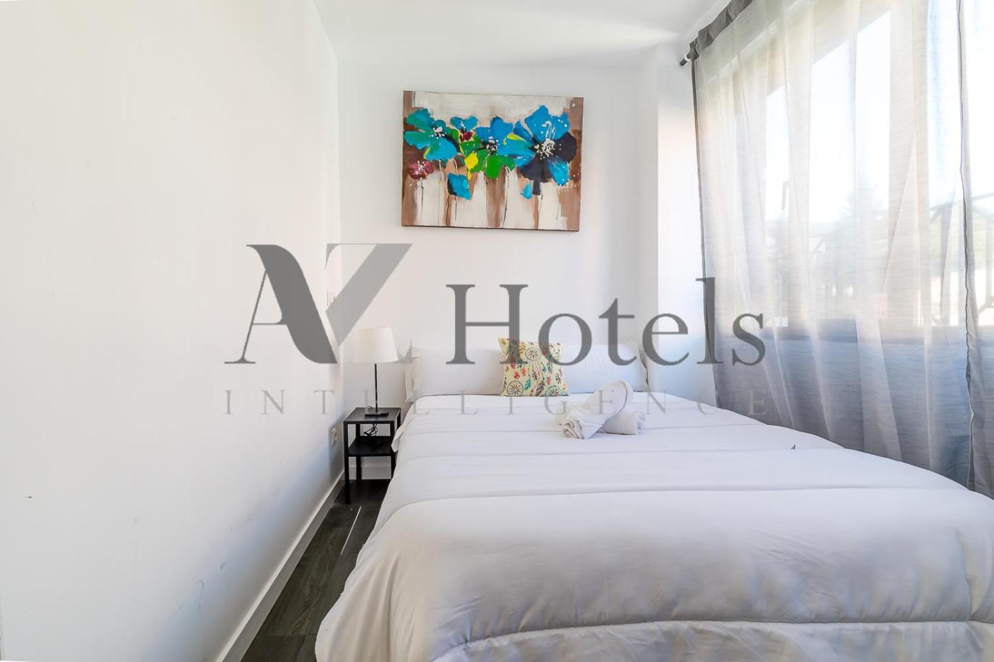 Ayz Ulises - Auto Check-In Property Madrid Esterno foto